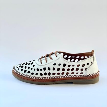 Verosoft Δερμάτινο γυναικείο ανατομικό φλατ σε λευκό χρώμα