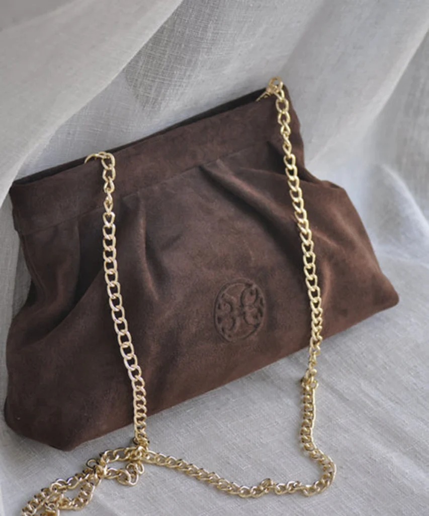 Bonendis Kiss Small in Choco Suede δερμάτινο γυναικείο τσαντάκι σε καφέ χρώμα - Image 2
